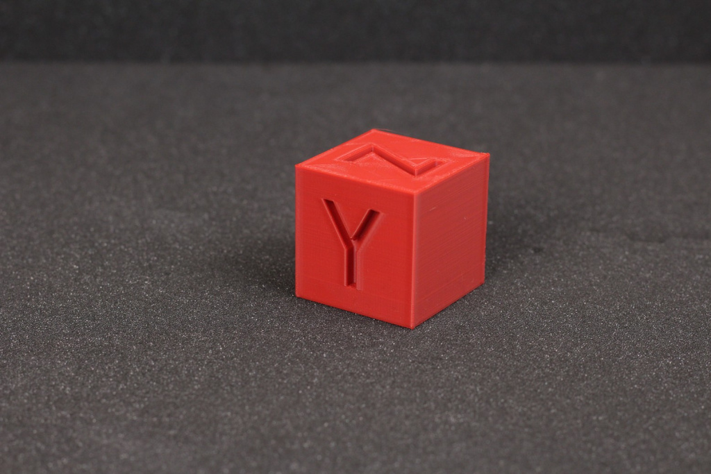 CR-200B-Review-ASA-Calibration-Cube-3.jpg CR-200B-Review-ASA-Calibration-Cube-3.jpg