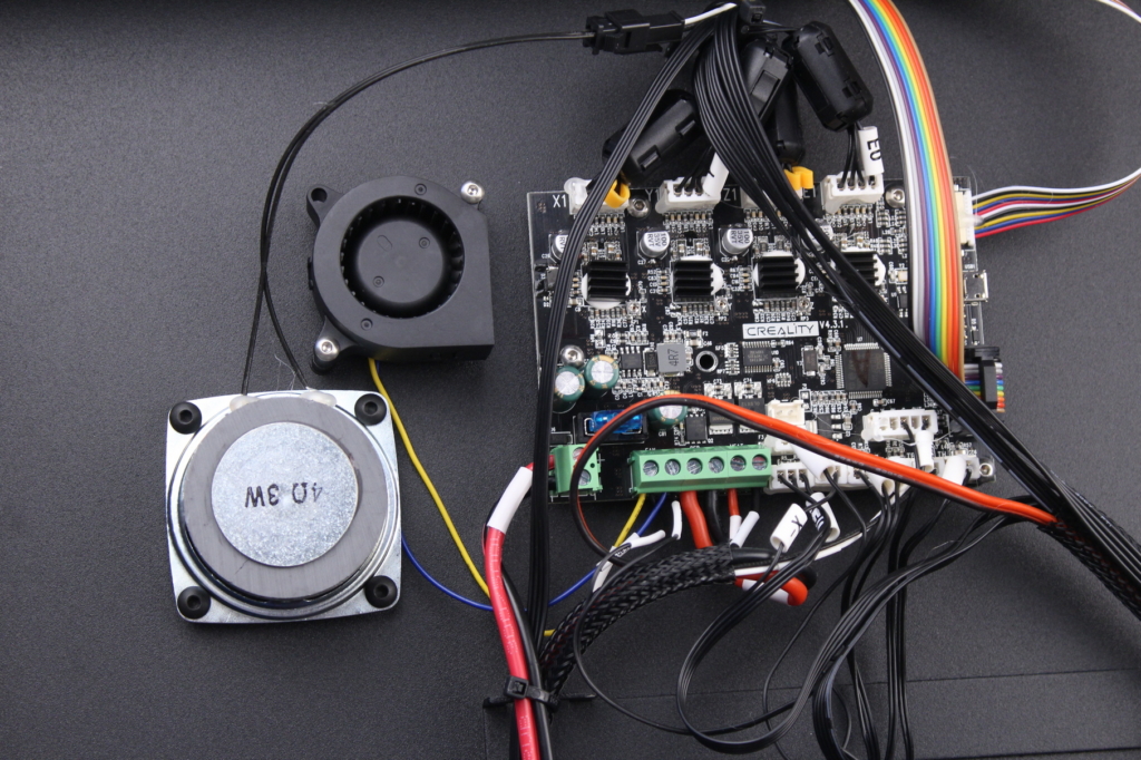 Ender-6-Review-Internal-wiring-1024x682.jpg Ender-6-Review-Internal-wiring-1024x682.jpg