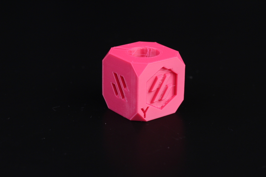 Voron-Cube-TPU-print-on-Ender-6-1-1024x682.jpg Voron-Cube-TPU-print-on-Ender-6-1-1024x682.jpg