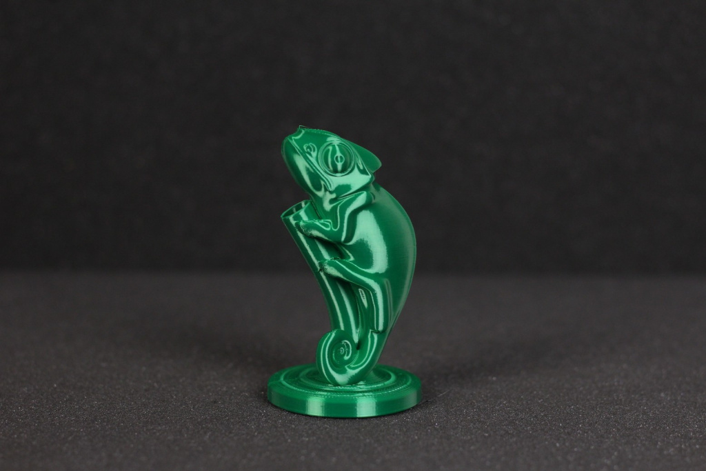 Chameleon-Pen-Holder-3.jpg Chameleon-Pen-Holder-3.jpg
