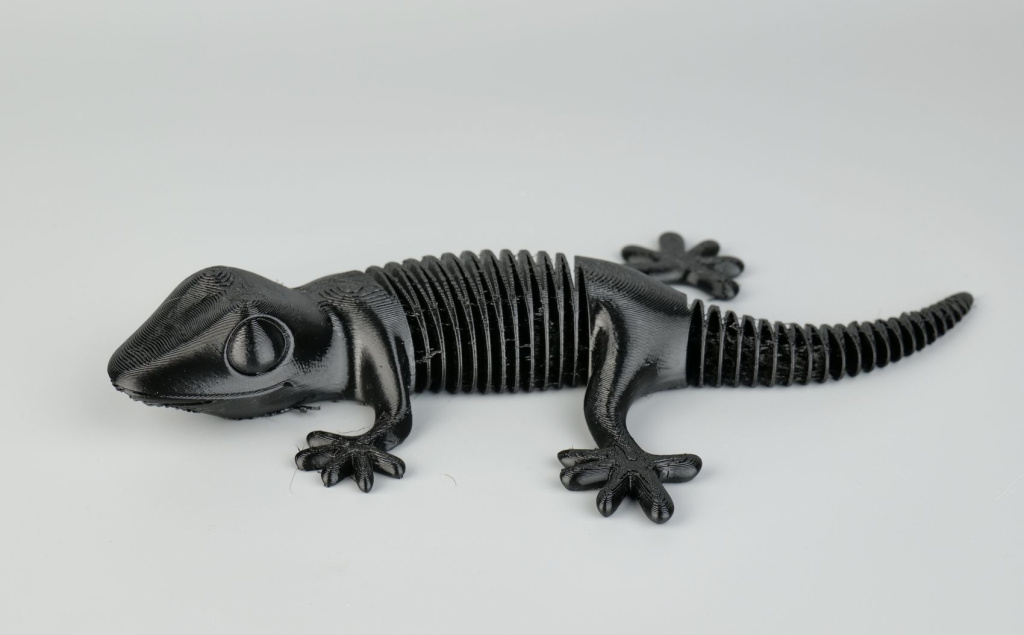 Super-Flexi-Gecko-TPU-print-on-A1-Mini2.jpg Super-Flexi-Gecko-TPU-print-on-A1-Mini2.jpg