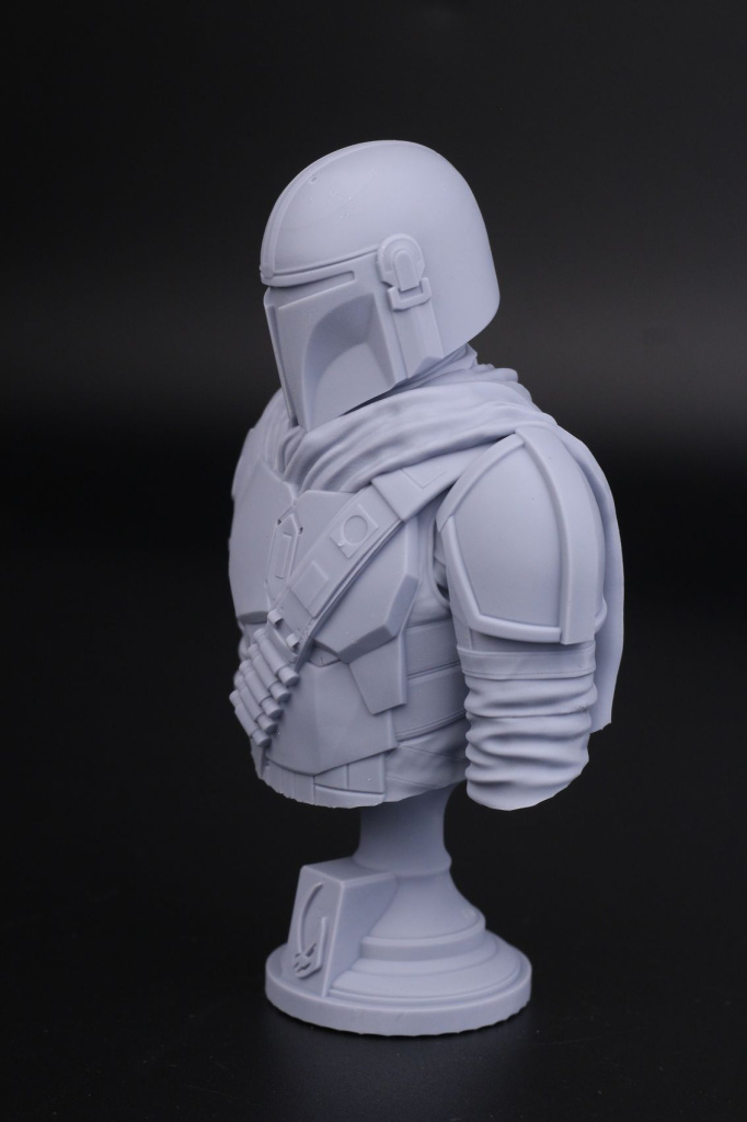 Mandalorian-Bust-from-Fotis-Mint-Anycubic-Photon-D23.jpg Mandalorian-Bust-from-Fotis-Mint-Anycubic-Photon-D23.jpg