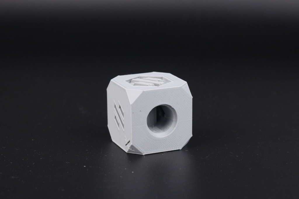 Voron-Calibration-Cube-on-Anycubic-Kobra-Plus6.jpg Voron-Calibration-Cube-on-Anycubic-Kobra-Plus6.jpg