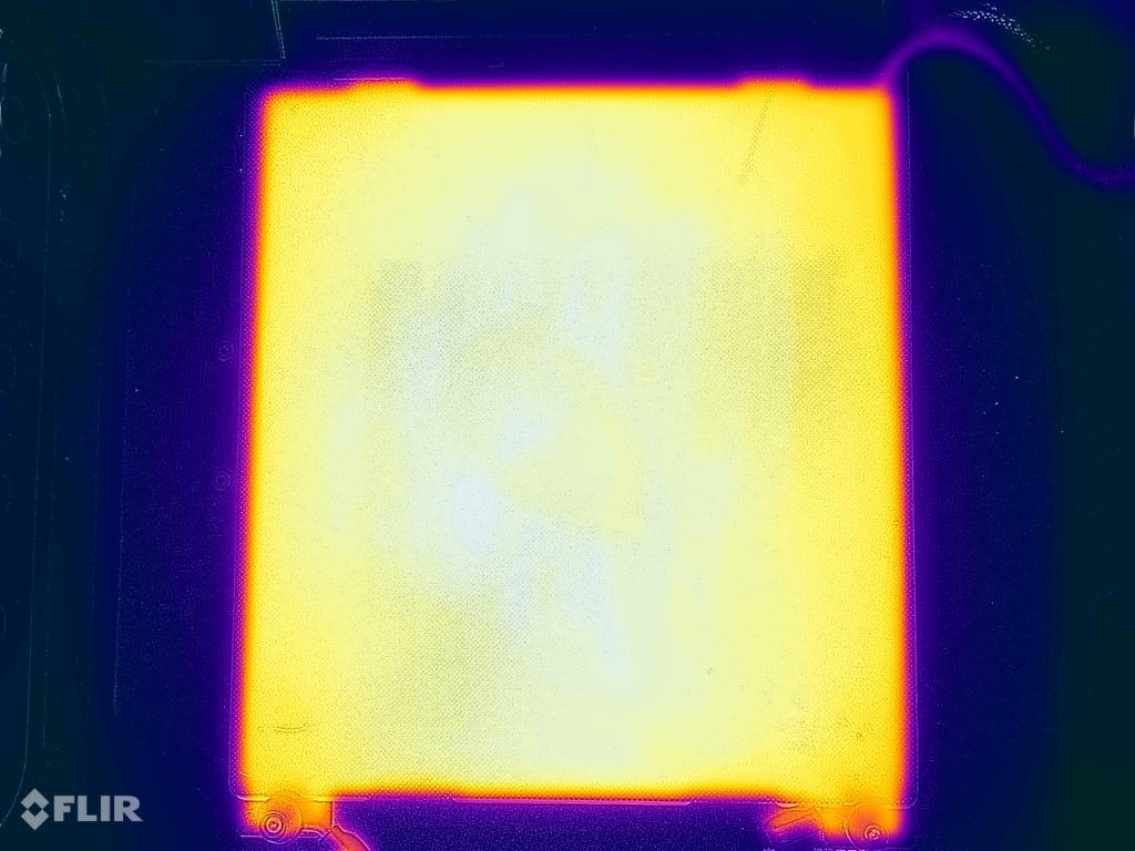Creality-CR-200B-Thermal-Shot-FLIR-2.jpg Creality-CR-200B-Thermal-Shot-FLIR-2.jpg