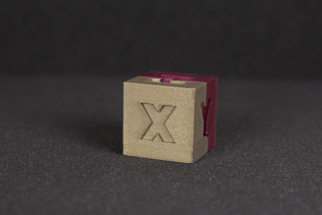 Hinged-Calibration-Cube-on-SV04-5.jpg Hinged-Calibration-Cube-on-SV04-5.jpg