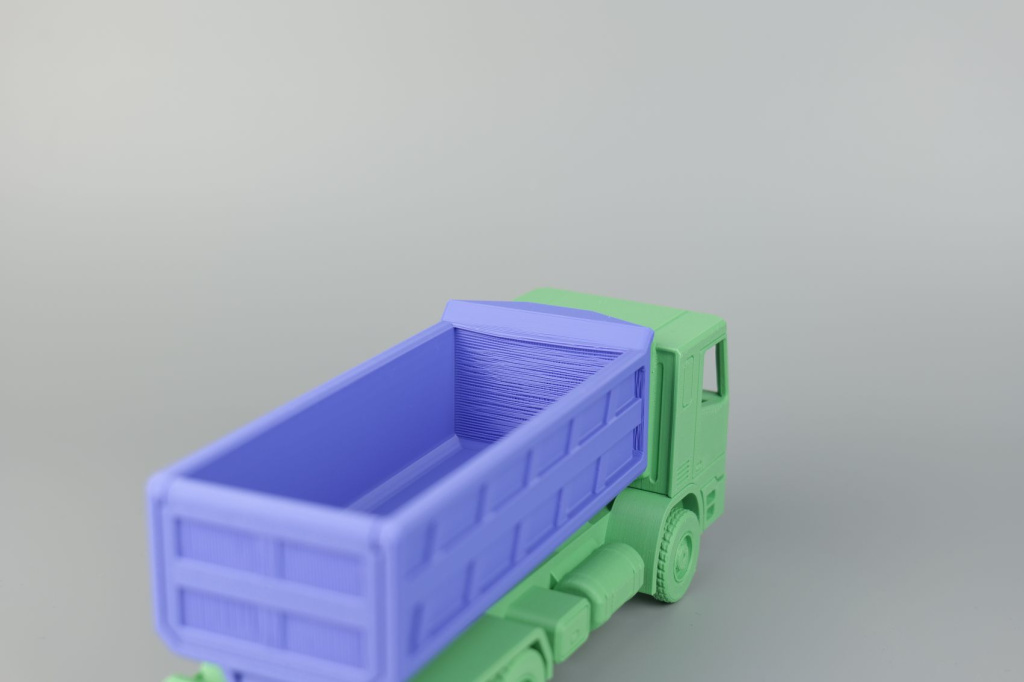 Dump-Truck-with-Modular-Bucket-Bambu-Lab-A1-Mini-Review7.jpg Dump-Truck-with-Modular-Bucket-Bambu-Lab-A1-Mini-Review7.jpg
