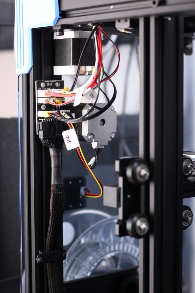 Ender-6-Review-Wiring-Solution-1-682x1024.jpg Ender-6-Review-Wiring-Solution-1-682x1024.jpg