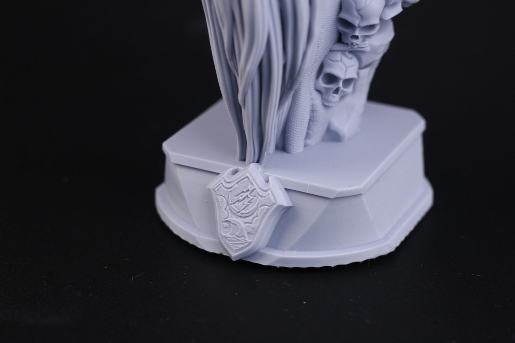 GulDan-Bust-from-Fotis-Mint-Anycubic-Photon-D2-Review7.jpg GulDan-Bust-from-Fotis-Mint-Anycubic-Photon-D2-Review7.jpg