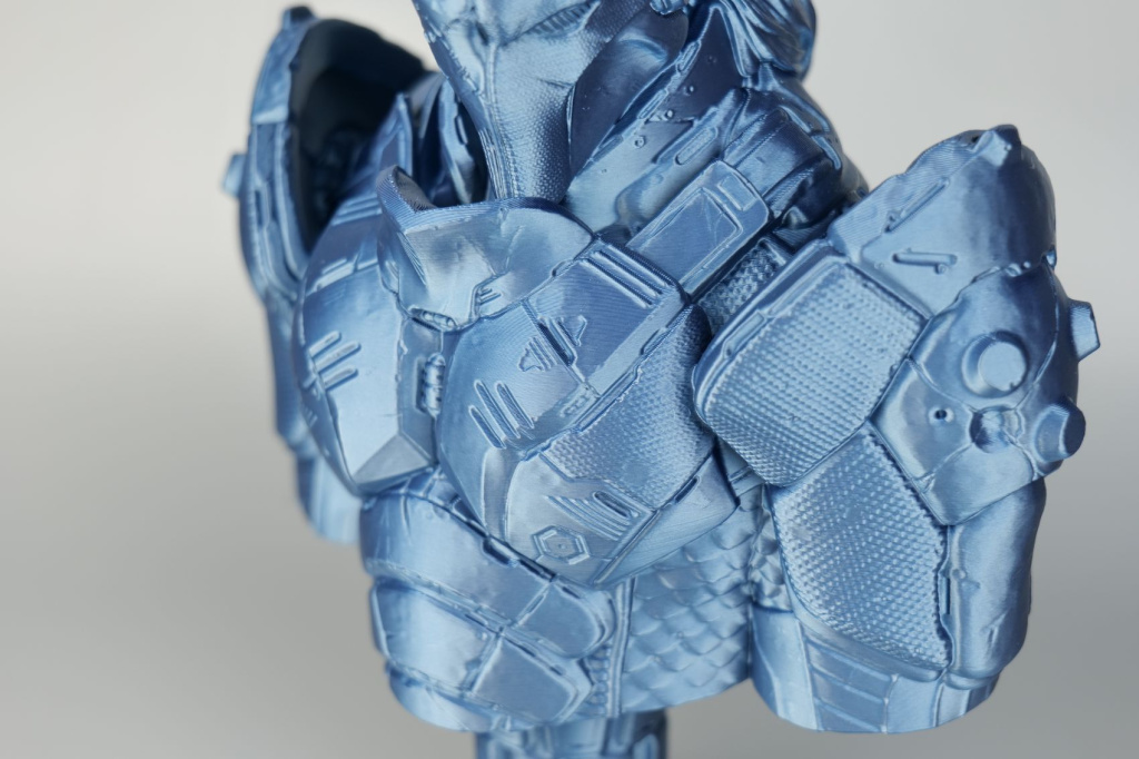 Deathstroke-Bust-PLA-print-on-Bambu-Lab-A1-Mini5.jpg Deathstroke-Bust-PLA-print-on-Bambu-Lab-A1-Mini5.jpg